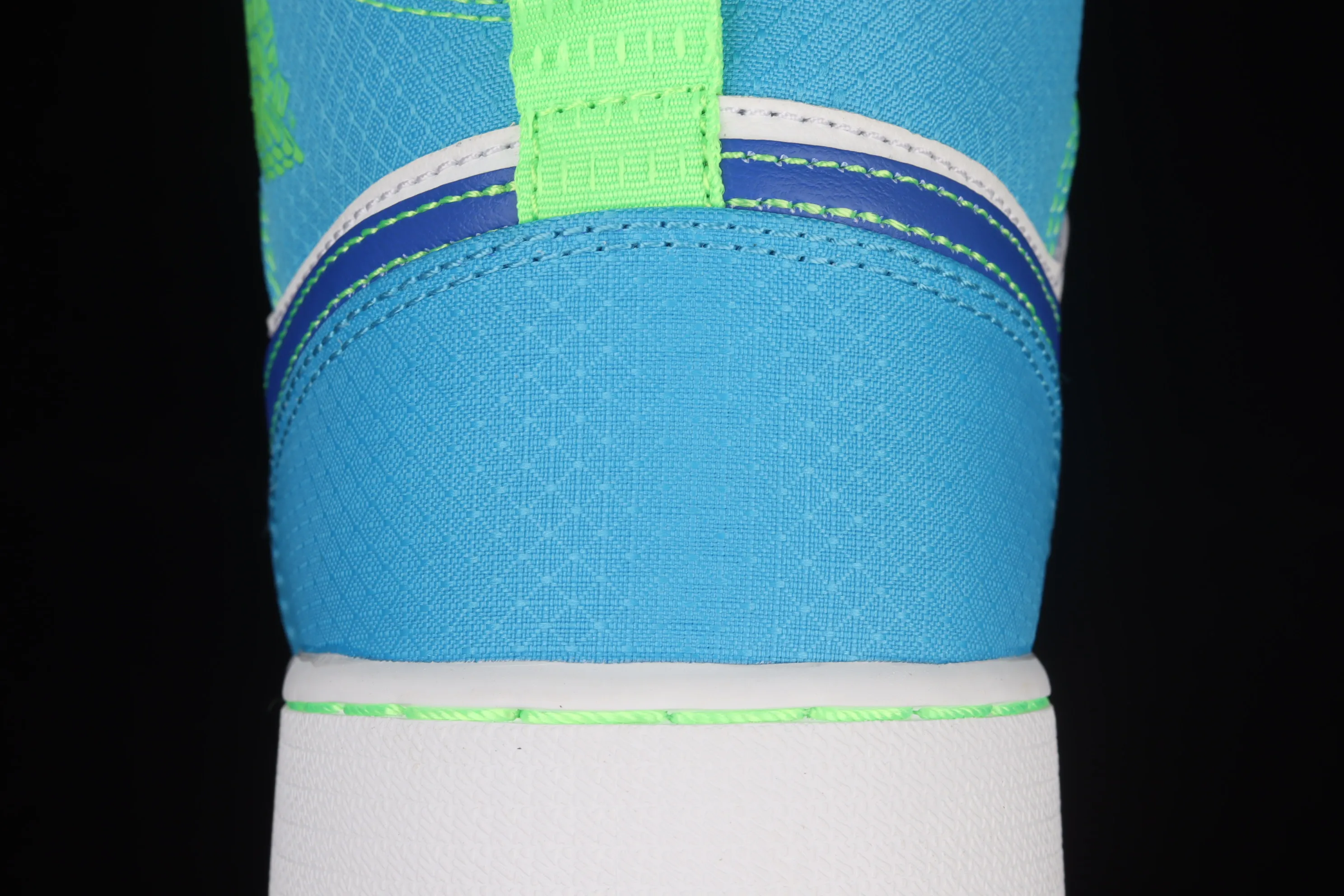 All categories Air Jordan Jordan series basketball shoes Air Jordan 1 Mid G version pure original Air Jordan 1 Mid AJ1 Joe 1 blue and green Chinese culture basketball shoes DA8010-400